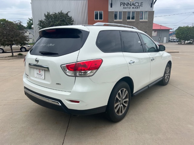 2016 Nissan Pathfinder Platinum | SV | SL | S