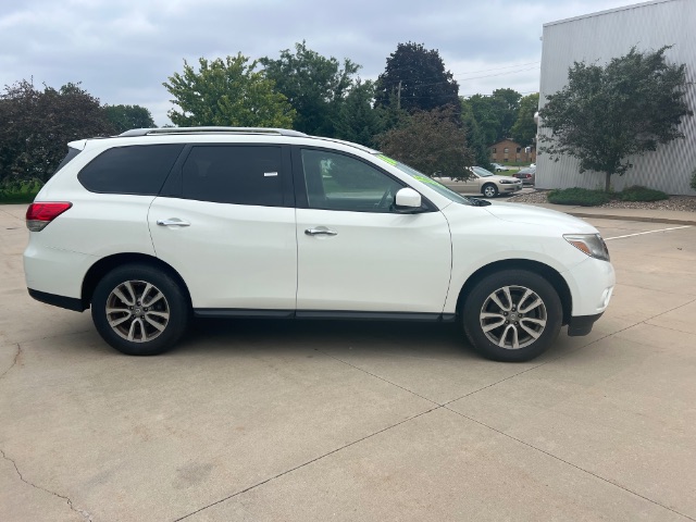 2016 Nissan Pathfinder Platinum | SV | SL | S