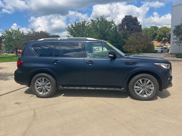 2021 INFINITI QX80 LUXE AWD