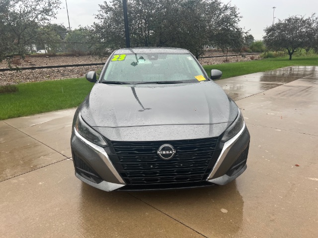 2023 Nissan Altima SL FWD