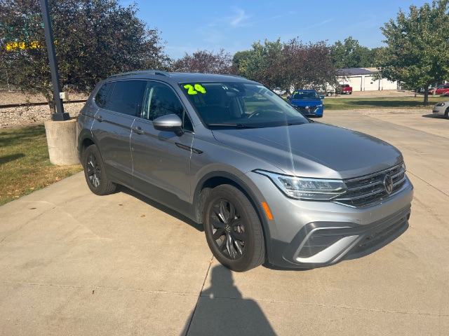 2024 Volkswagen Tiguan 2.0T SE | 2.0T Wolfsburg Edition