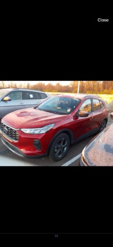 2025 Ford Escape ST-Line's photo