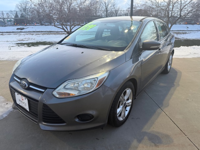 2014 Ford Focus SE's photo