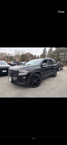 2023 GMC Acadia SLT's photo