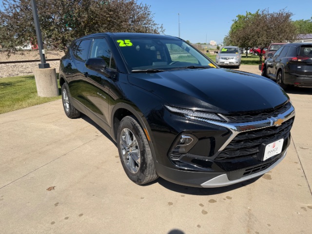 2025 Chevrolet Blazer AWD 2LT