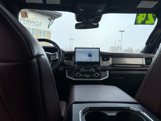 2024 Ford Expedition Limited - Photo 13