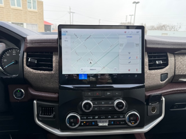 2024 Ford Expedition Limited - Photo 16