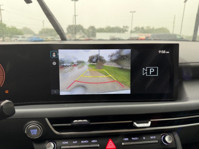 2025 Hyundai Sonata SE - Photo 9