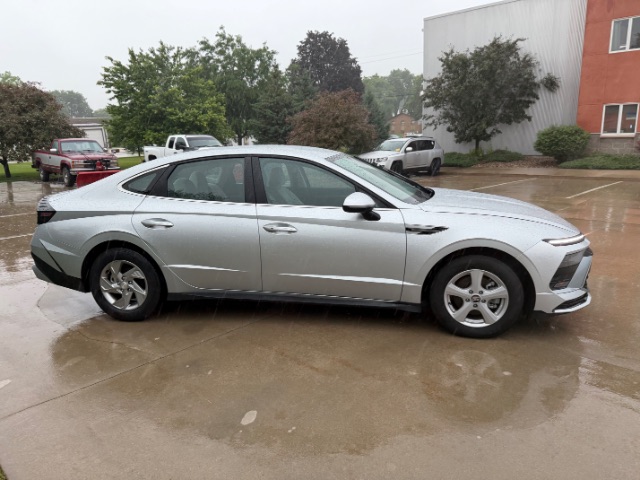 2025 Hyundai Sonata SE