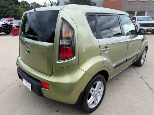 2011 Kia Soul +