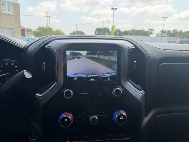 2021 GMC Sierra 1500 SLT - Photo 18