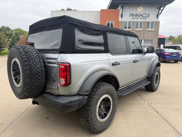 2022 Ford Bronco Black Diamond