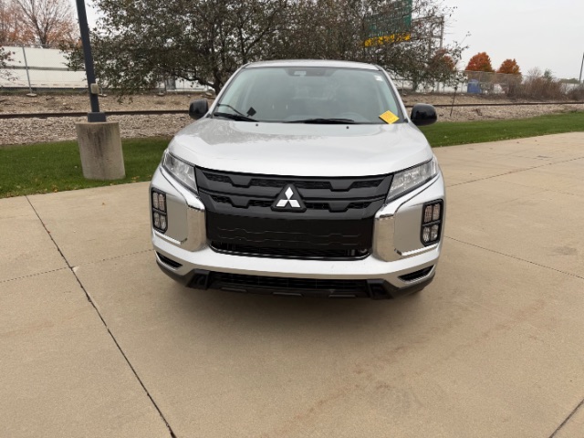 2026 Mitsubishi Outlander Sport 2.0 S | 2.0 ES | 2.0 LE | 2.0 SE | 2.0 Trail Edition | 2.0 Ralliart