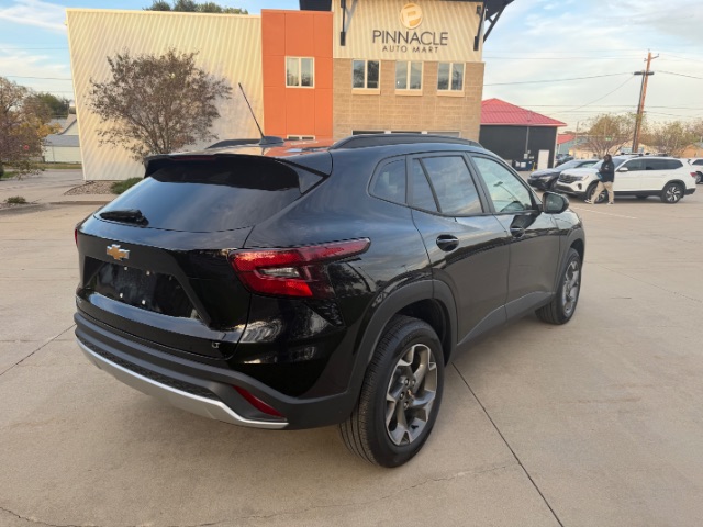 2026 Chevrolet Trax FWD LT